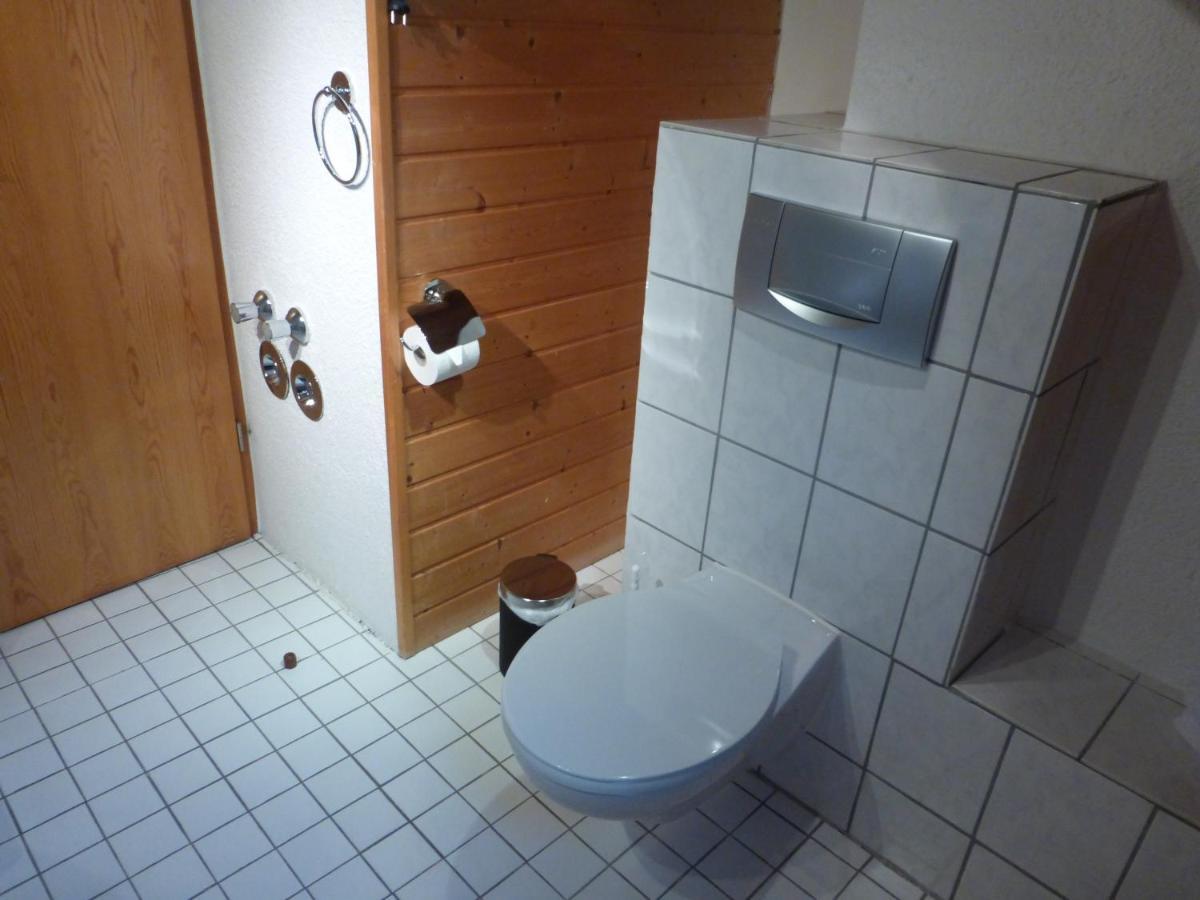 Ferienwohnungen Hof Heiderich Oberzent Esterno foto