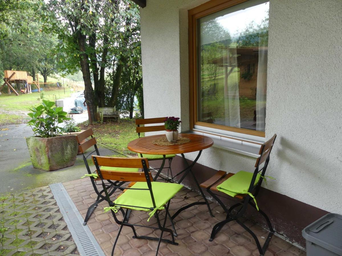 Ferienwohnungen Hof Heiderich Oberzent Esterno foto