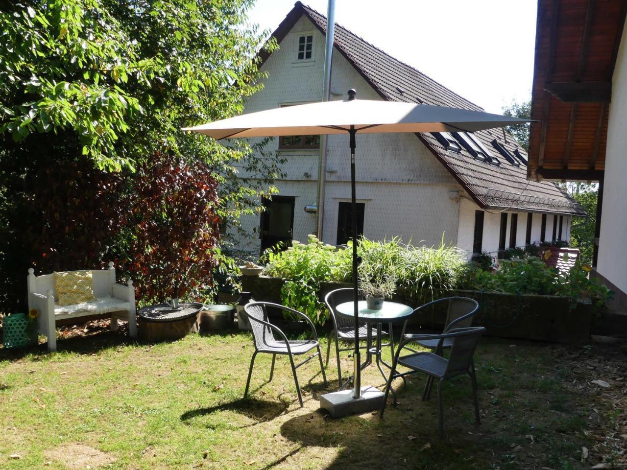 Ferienwohnungen Hof Heiderich Oberzent Esterno foto